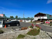 Great House Motel فنادق في سيكويم