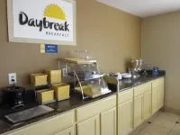 Days Inn by Wyndham Augusta Wheeler Road - breakfast