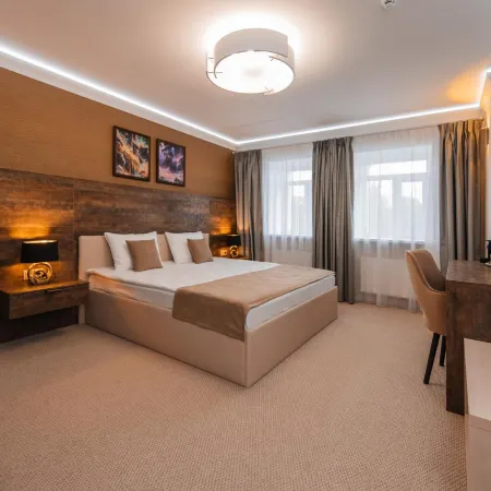 Dragon Hotel & Spa (Дракон)