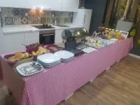 Apart Hotel Family - breakfast