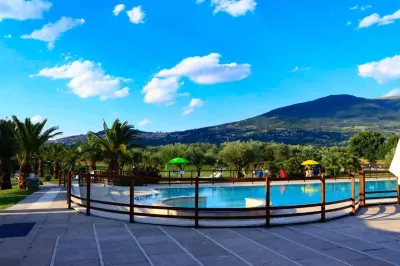 Agriturismo Il Casale di Monica Hotel di 