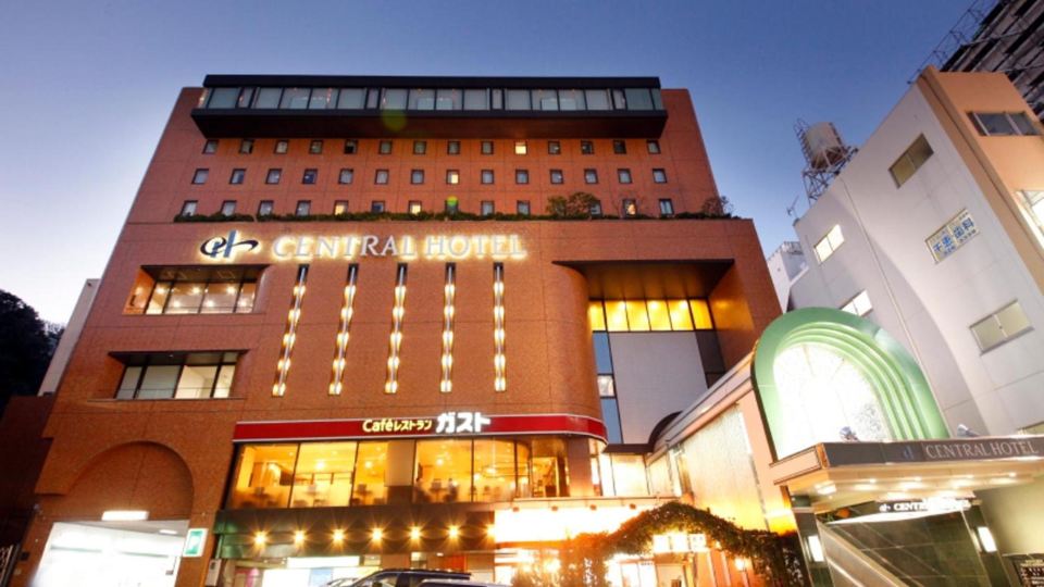 Central Hotel