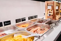 Arthotel Ambassador Wiesbaden - Free Parking - Aamiainen