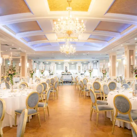 Cork's Vienna Woods Hotel & Villa's