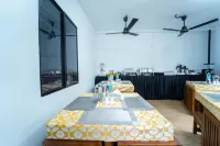 Treebo West Fort Divine - sarapan