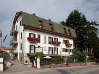 Hotel Ungheria Varese 1946 Hotels in Varese