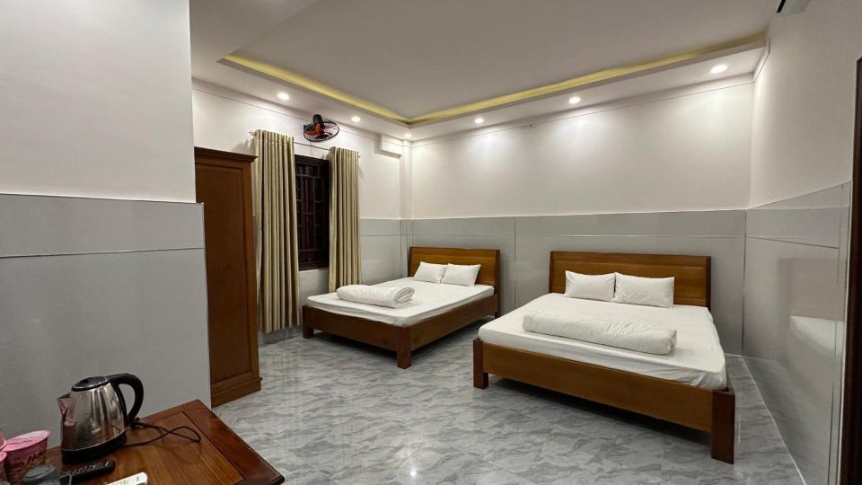 Hoàng Linh Hotel
