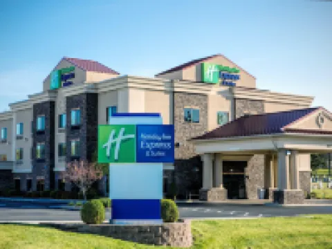 Holiday Inn Express & Suites LEWISBURG by IHG Hotels in Lewisburg