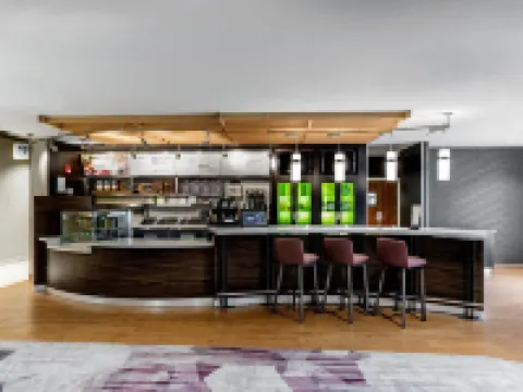 Courtyard Columbus Easton Hotels in Columbus