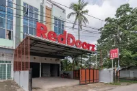 RedDoorz near Palembang Trade Center 4 Hotel di Palembang