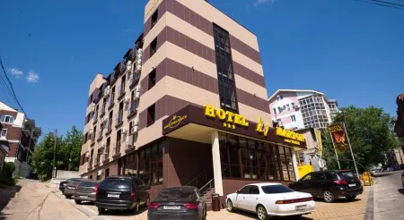 Marton Business (Мартон Бизнесбывш. Мартон ВЛКСМ)