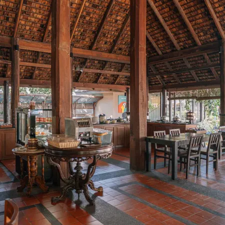 Inpawa Hotel