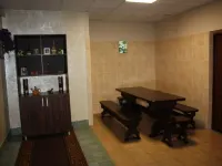 阿特里姆酒店 鄰近Perm'-2的酒店