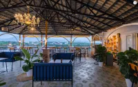 Thời Bình Hotel