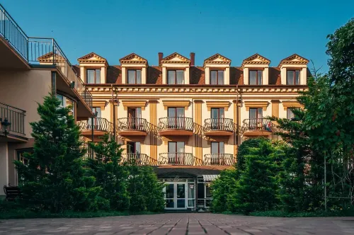 Marinus Hotel Hotels in Kabardinka