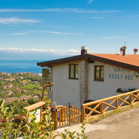 Valle Degli Dei