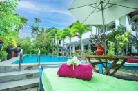 Arcadia Resort - Beach