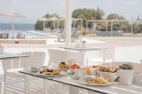 Ambelas Mare Apartments - Kitchen