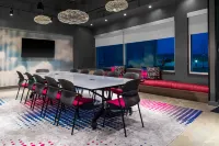 Aloft Dallas Arlington South