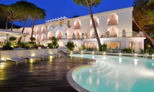 La Pineta Hotel Beach & Spa