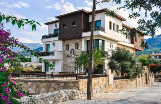 科莫利康納克精品酒店