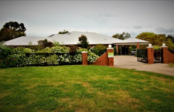 巴克利套房公寓