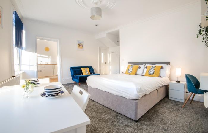 Royal Ashton Townhouse - Taunton