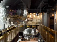 The Fidi Hotel Các khách sạn gần Trung tâm mua sắm Century 21