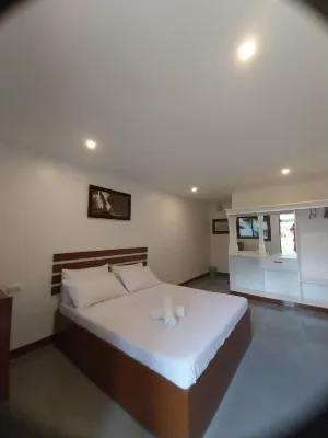 Loboc Nipa Huts Cottages Rental Hotels in Loboc