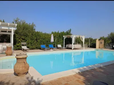 L'Isola Felice Hotel in zona PUTIGNANO