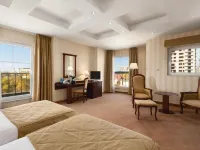 Ramada Hotel & Suites by Wyndham Bucharest North Hotels near Bucharest Băneasa - Aurel Vlaicu International Airport