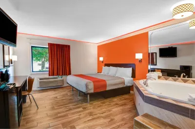 Motel 6 Norcross, GA Hotels in Peachtree Corners