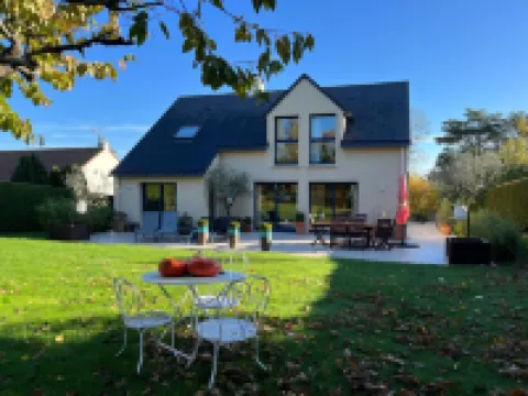 Chez Béa Calme Avec sa Jolie Vue Sur Jardin, Confort assuré 格朗維爾酒店