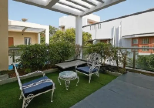 Maroma Suites Hotels near Besant Nagar Beach