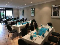 薩斯特德特爾霍夫公寓飯店 - 早餐
