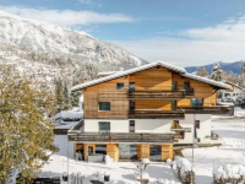 Flem Mountain Lodge Hotels in Flims