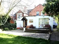 Campbells Guest House Hotels in Braunstone