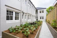 Mulwarree Avenue Apartments by Urban Rest