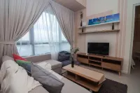 Designer 1Br Tamarind w Balcony IdealHub 1510