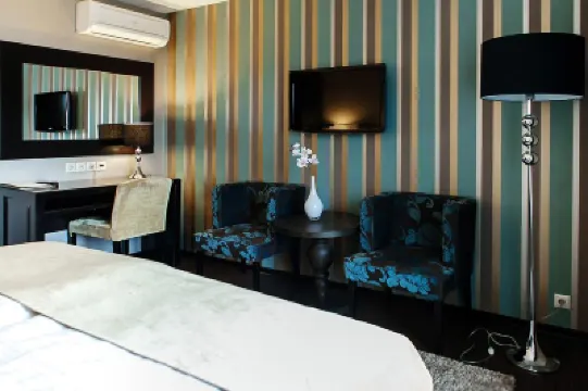 Граф Орлов Отели в г. 