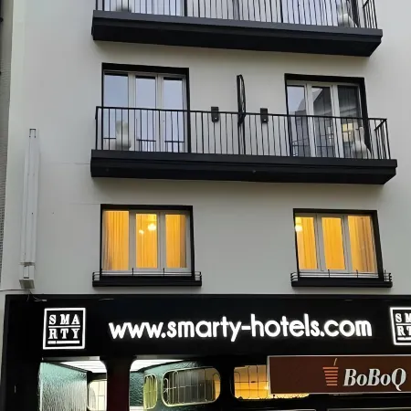 Smarty Cologne Dom Hotel - Boardinghouse - Kontaktloser Self Check-IN