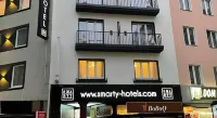 Smarty Cologne Dom Hotel - Boardinghouse - Kontaktloser Self Check-IN - navetta aeroportuale