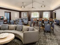 Homewood Suites by Hilton Portsmouth - parking