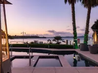 Paihia Beach Resort & Spa Hotel - suối nước nóng