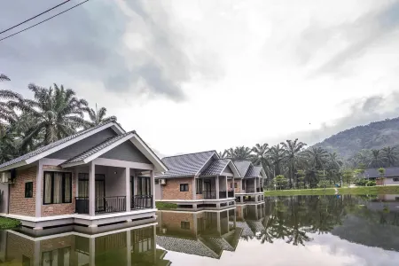 Sementra Hot Spring Nature Resort Отели в г. Gopeng