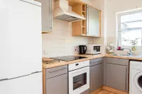 Bayview Apartments Hotels in Netley