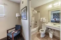 Studio 6 Extended Stay - Greensboro, NC - I-40 - 2-Star