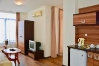 Rainbow  Aparthotel