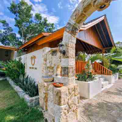 The Kori Sire Hotel Exterior