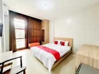 RedDoorz Syariah Near Maguwoharjo Yogyakarta - 2-Star
